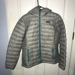 Patagonia down hoodie coat